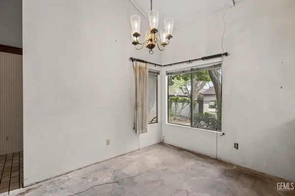 $249,950 | Undisclosed Address, Bakersfield, CA 93309