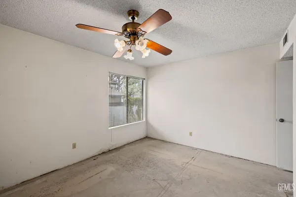 $249,950 | Undisclosed Address, Bakersfield, CA 93309