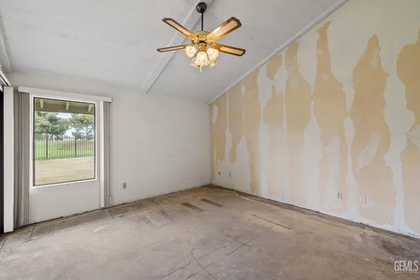 $269,950 | Undisclosed Address, Bakersfield, CA 93309