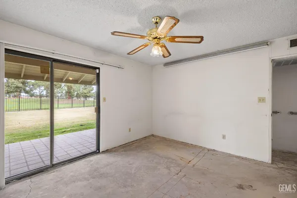 $269,950 | Undisclosed Address, Bakersfield, CA 93309