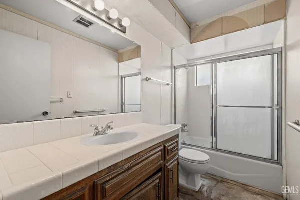 $269,950 | Undisclosed Address, Bakersfield, CA 93309