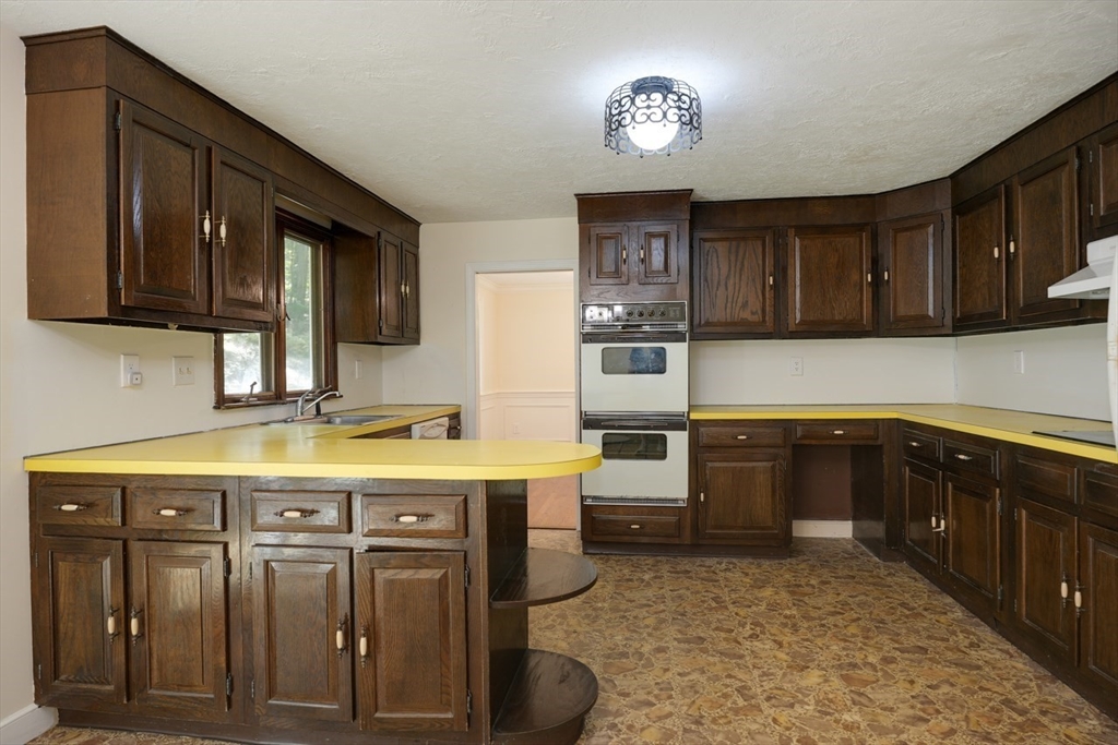 560 Old Harvard Road Boxborough, MA 01719 - Photo 30 of 30 Gallery Image 30