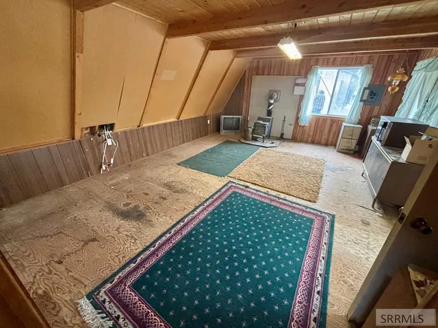 $225,000 | 168 Redwood Road, Salmon, ID 83467