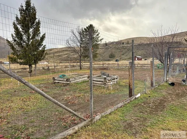 $225,000 | 168 Redwood Road, Salmon, ID 83467