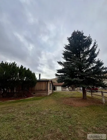 $225,000 | 168 Redwood Road, Salmon, ID 83467
