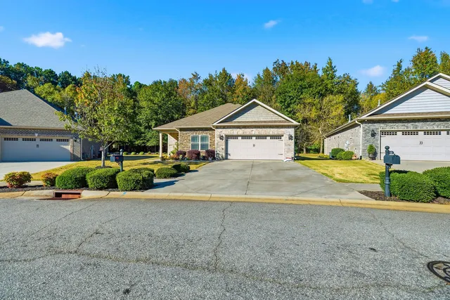 $369,900 | 121 Olde Towne Drive, Anderson, SC 29621