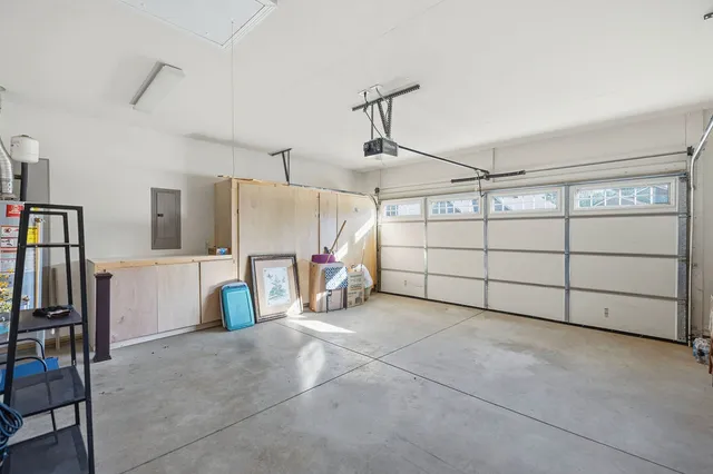 $369,900 | 121 Olde Towne Drive, Anderson, SC 29621