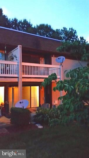 5814 Royal Ridge Drive, Unit F Springfield, VA 22152 - Photo 3 of 35 Balcony