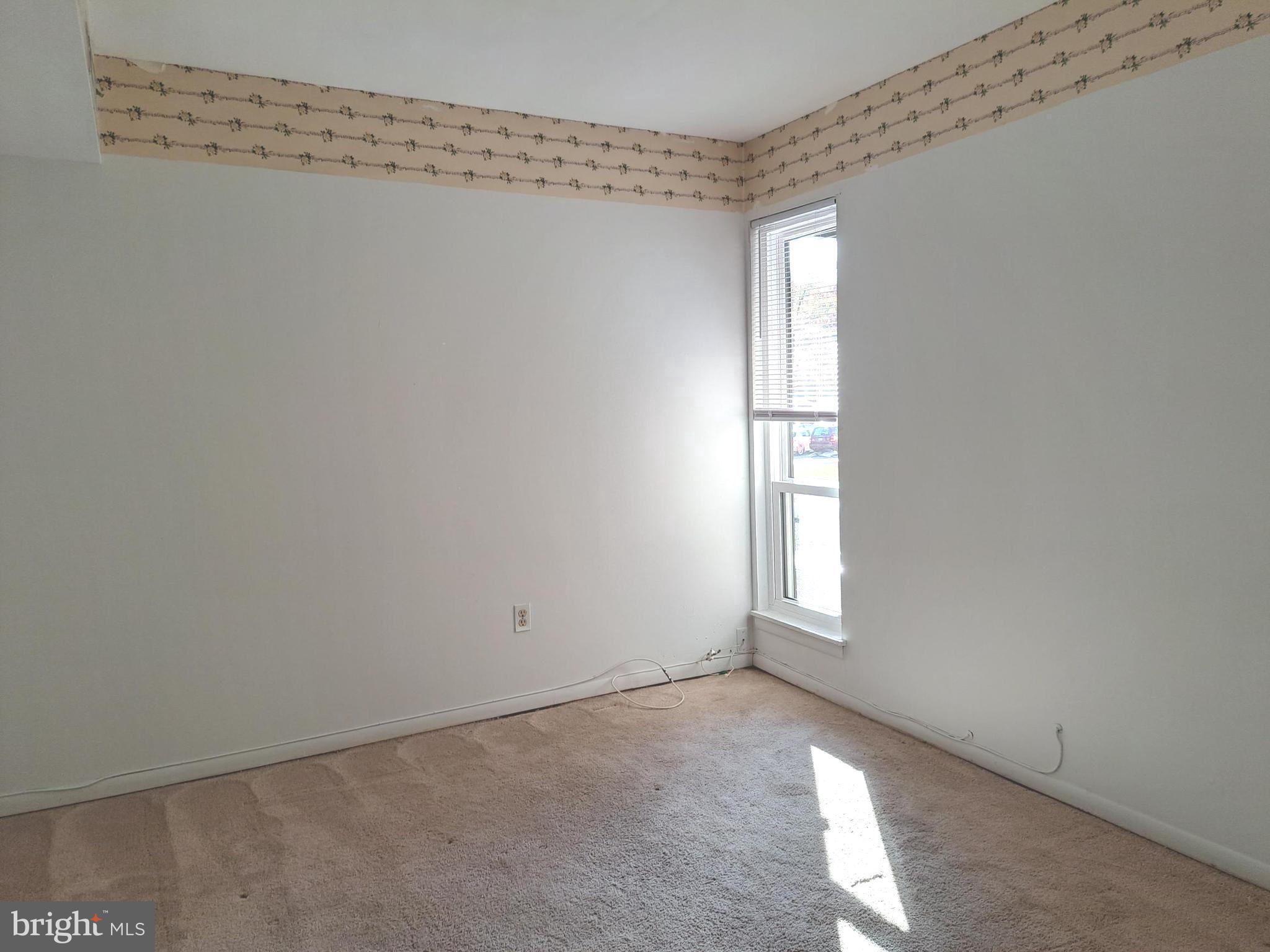 5814 Royal Ridge Drive, Unit F Springfield, VA 22152 - Photo 31 of 35 Master Bedroom