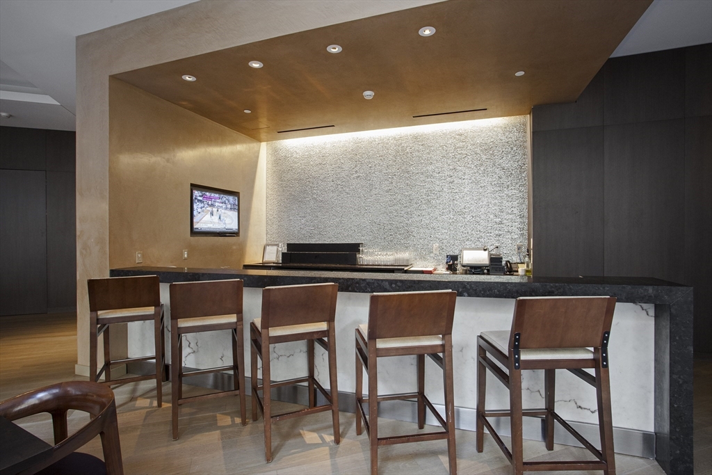 580 Washington Street, Unit 14F Boston, MA 02111 - Photo 26 of 36