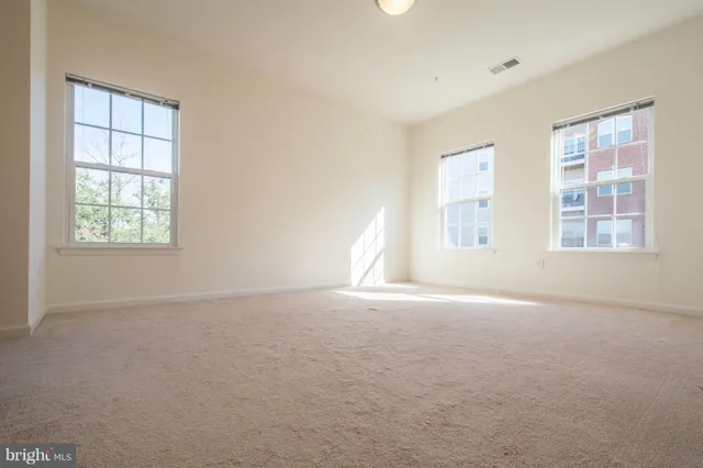 $2,300 | 7559 Stoney Run Drive, Unit 302, Hanover, MD 21076