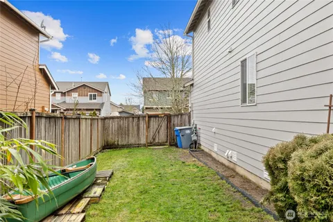 $505,000 | 18135 72nd Avenue East, Puyallup, WA 98375