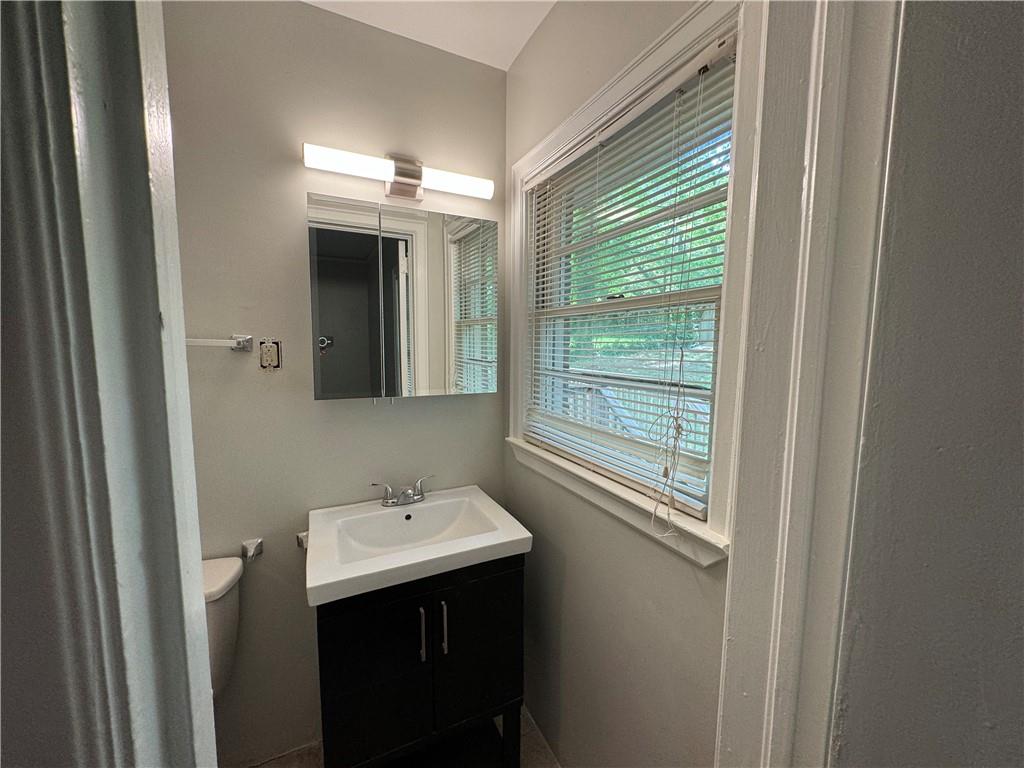 2225 Alpha Drive Decatur, GA 30032 - Photo 16 of 17