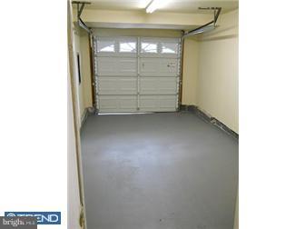 908 Hampton Way Williamstown, NJ 08094 - Photo 2 of 9 Gallery Image 2