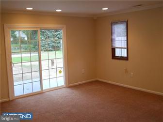 908 Hampton Way Williamstown, NJ 08094 - Photo 7 of 9 Gallery Image 7