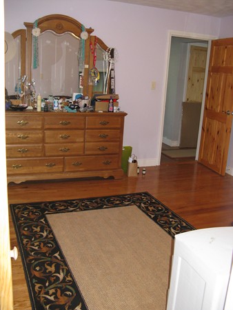 9 Knowles Road Worcester, MA 01602 - Photo 14 of 24 Gallery Image 14