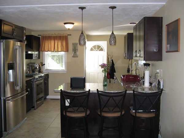 9 Knowles Road Worcester, MA 01602 - Photo 7 of 24 Gallery Image 7