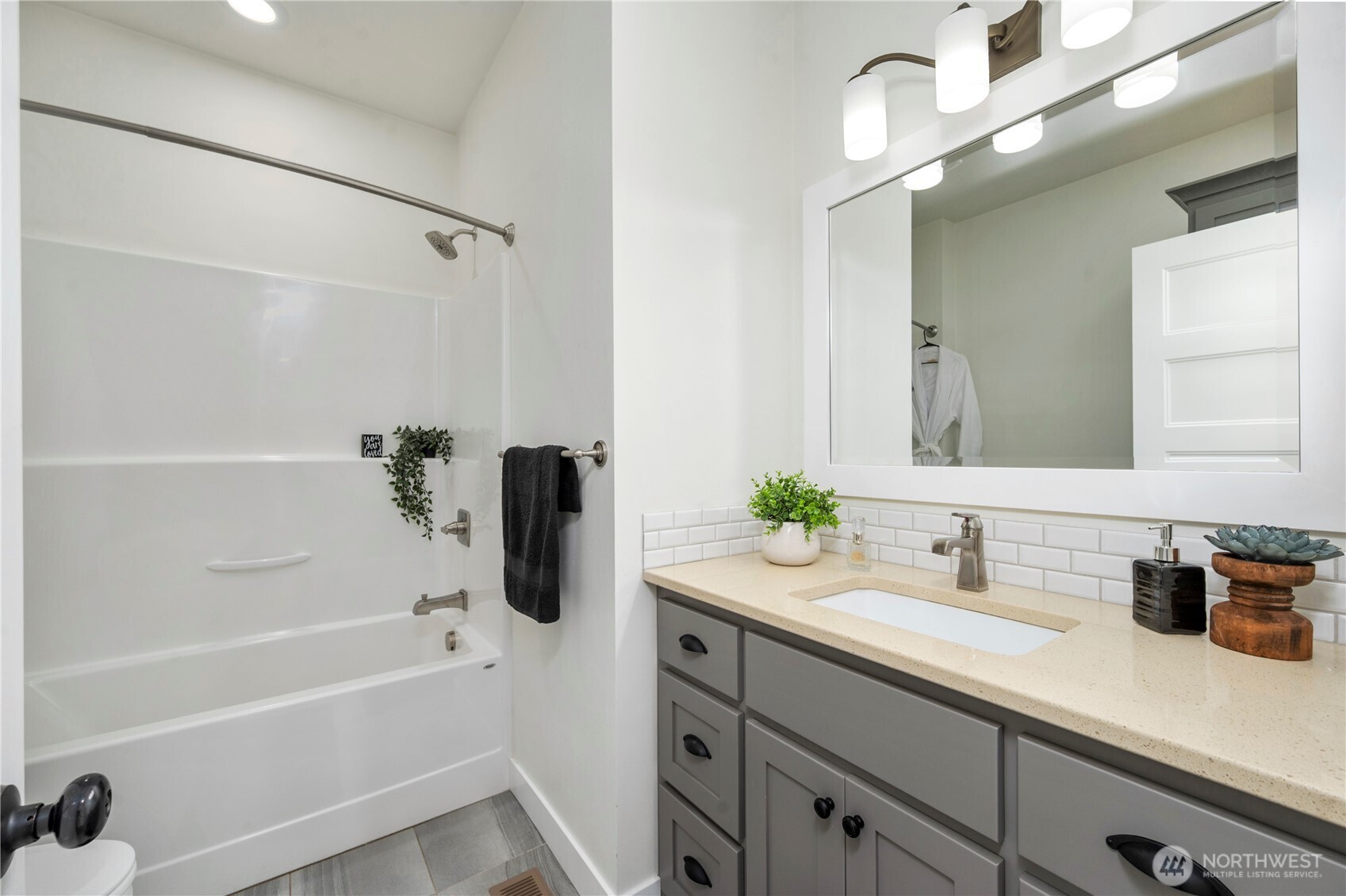 2013 Brome Street Lynden, WA 98264 - Photo 23 of 36