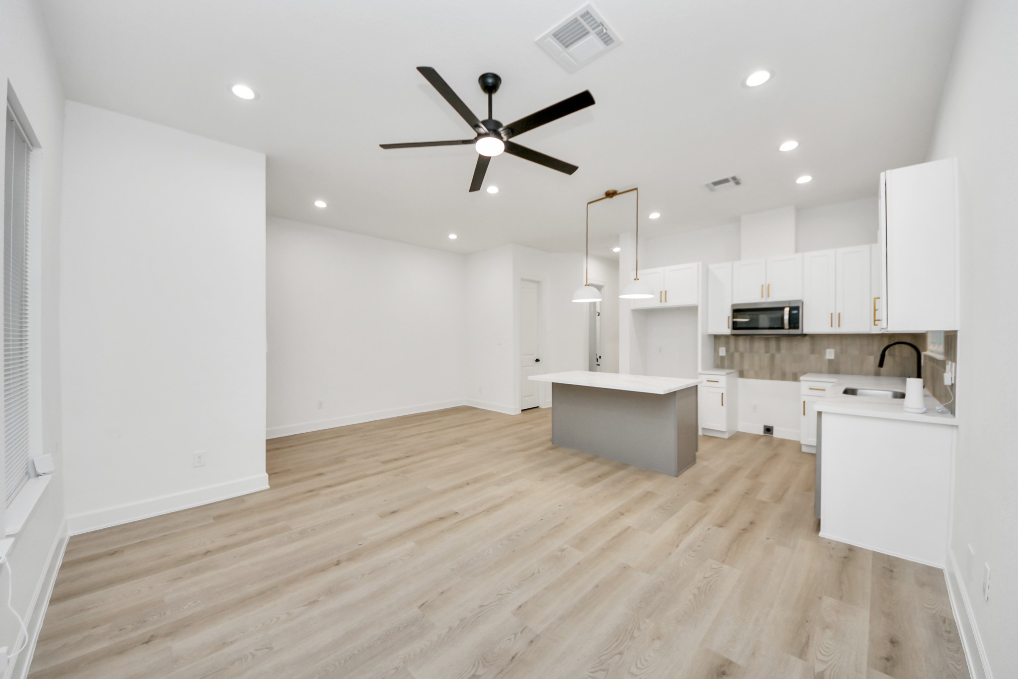 6930 Liverpool Street, Unit A Houston, TX 77021 - Photo 5 of 29