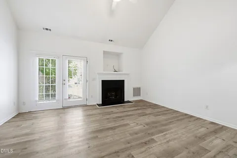 $286,500 | 11 Signet Drive, Durham, NC 27705