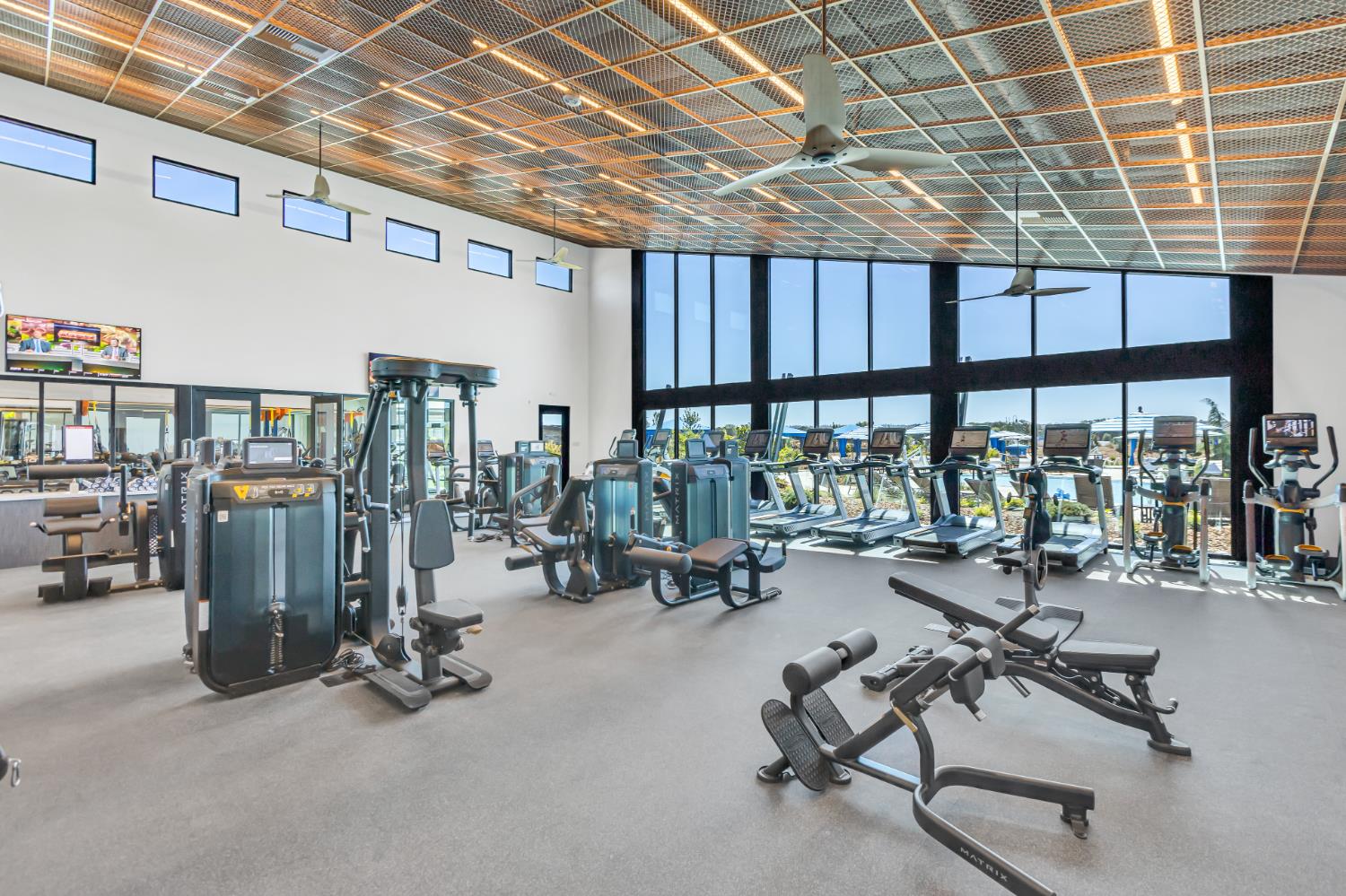 1623 Cascade Way Lincoln, CA 95648 - Photo 19 of 31 a view of a room with gym equipment