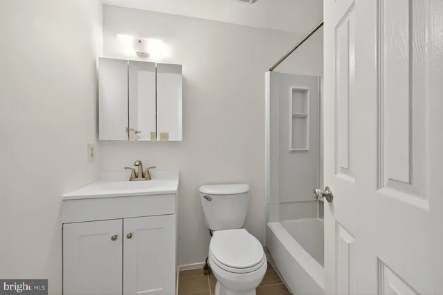 $3,400 | 7827 Archbold Terrace, Cabin John, MD 20818