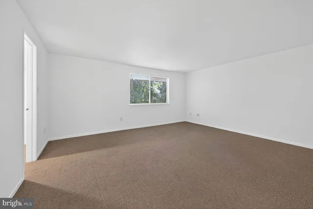 $3,400 | 7827 Archbold Terrace, Cabin John, MD 20818