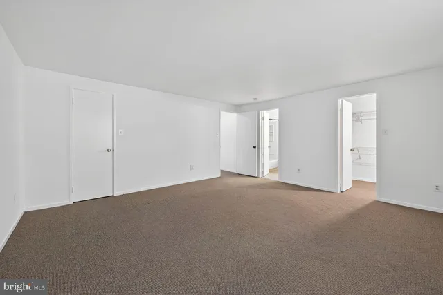 $3,400 | 7827 Archbold Terrace, Cabin John, MD 20818