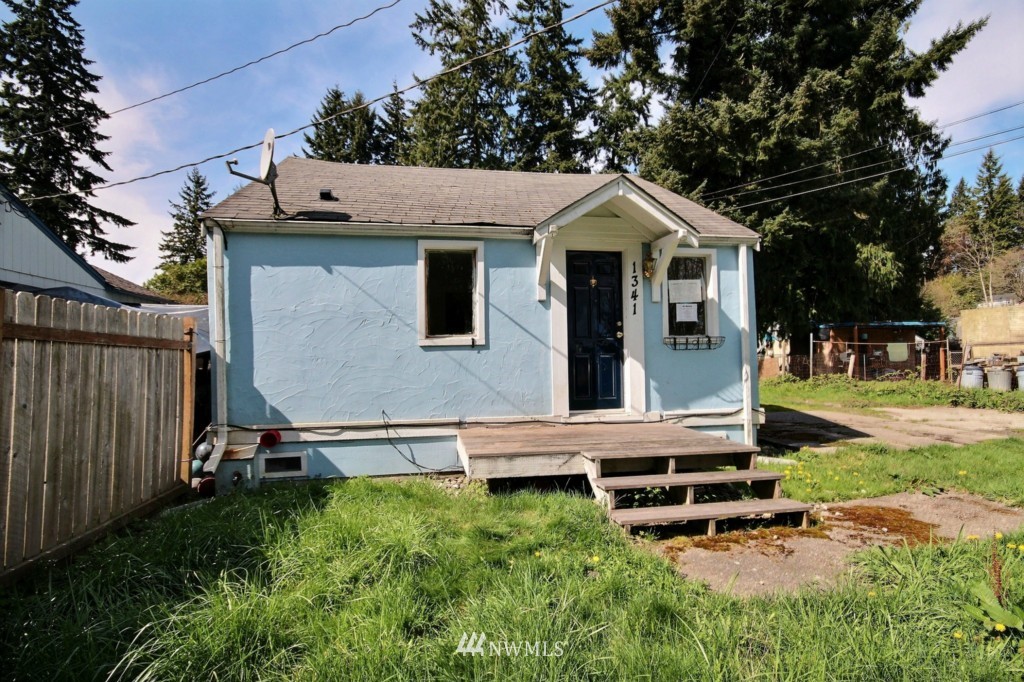 1341 Morgan Road Bremerton, WA 98312 - Photo 1 of 11 Gallery Image 1
