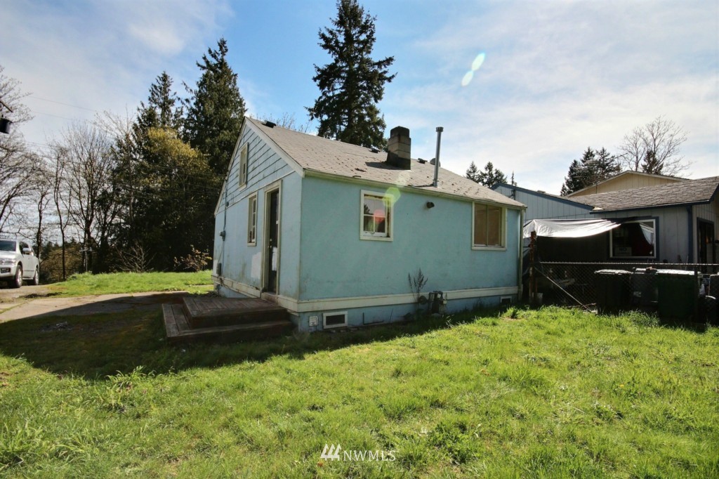 1341 Morgan Road Bremerton, WA 98312 - Photo 8 of 11 Gallery Image 8