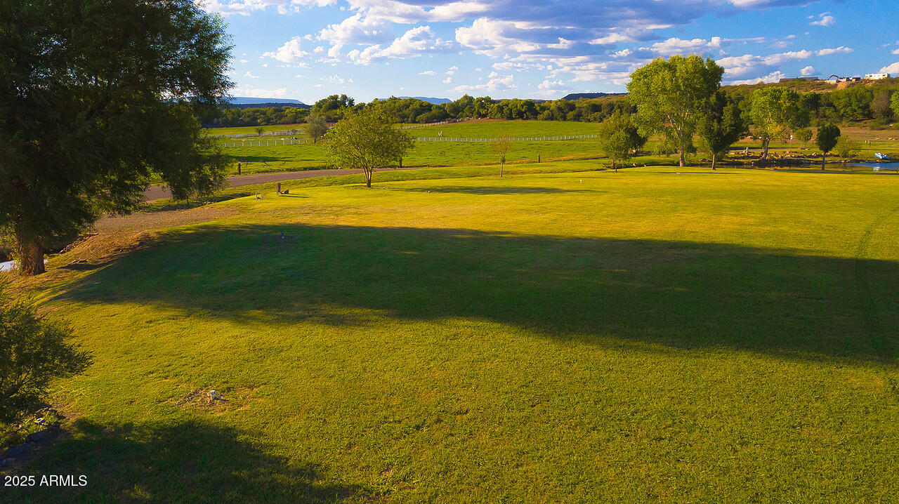 275 South Bonito Ranch Loop, Unit 25 Cornville, AZ 86325 - Photo 9 of 27 a view of an ocean view