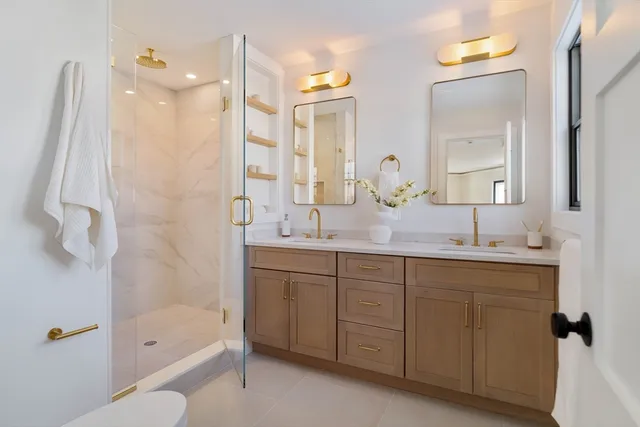 $1,985,000 | 710 Watertown Street, Unit 710, Newton, MA 02460