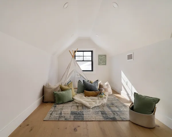 $1,985,000 | 710 Watertown Street, Unit 710, Newton, MA 02460