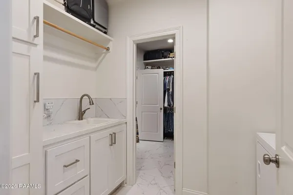 $360,000 | 107 Lakes Edge Drive, Broussard, LA 70518