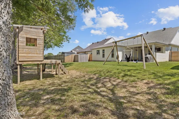 $360,000 | 107 Lakes Edge Drive, Broussard, LA 70518