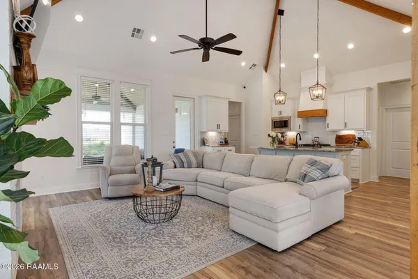 $360,000 | 107 Lakes Edge Drive, Broussard, LA 70518