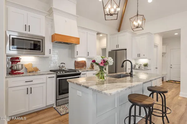 $360,000 | 107 Lakes Edge Drive, Broussard, LA 70518