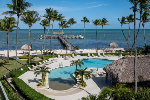 $1,099,000 | 83201 Old Highway, Unit 405, Islamorada, FL 33036