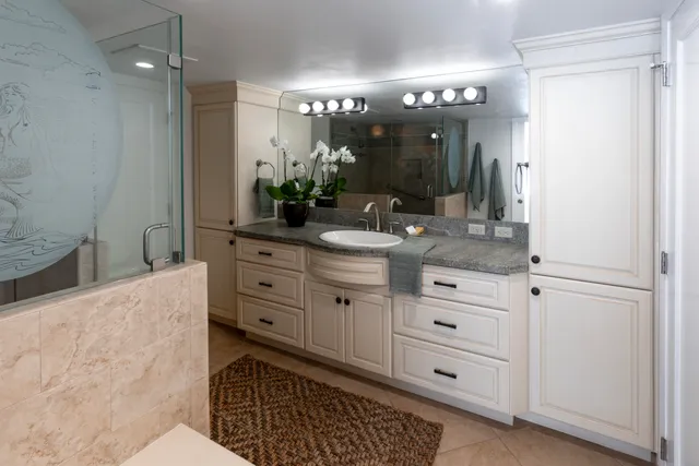 $1,199,000 | 83201 Old Highway, Unit 405, Islamorada, FL 33036