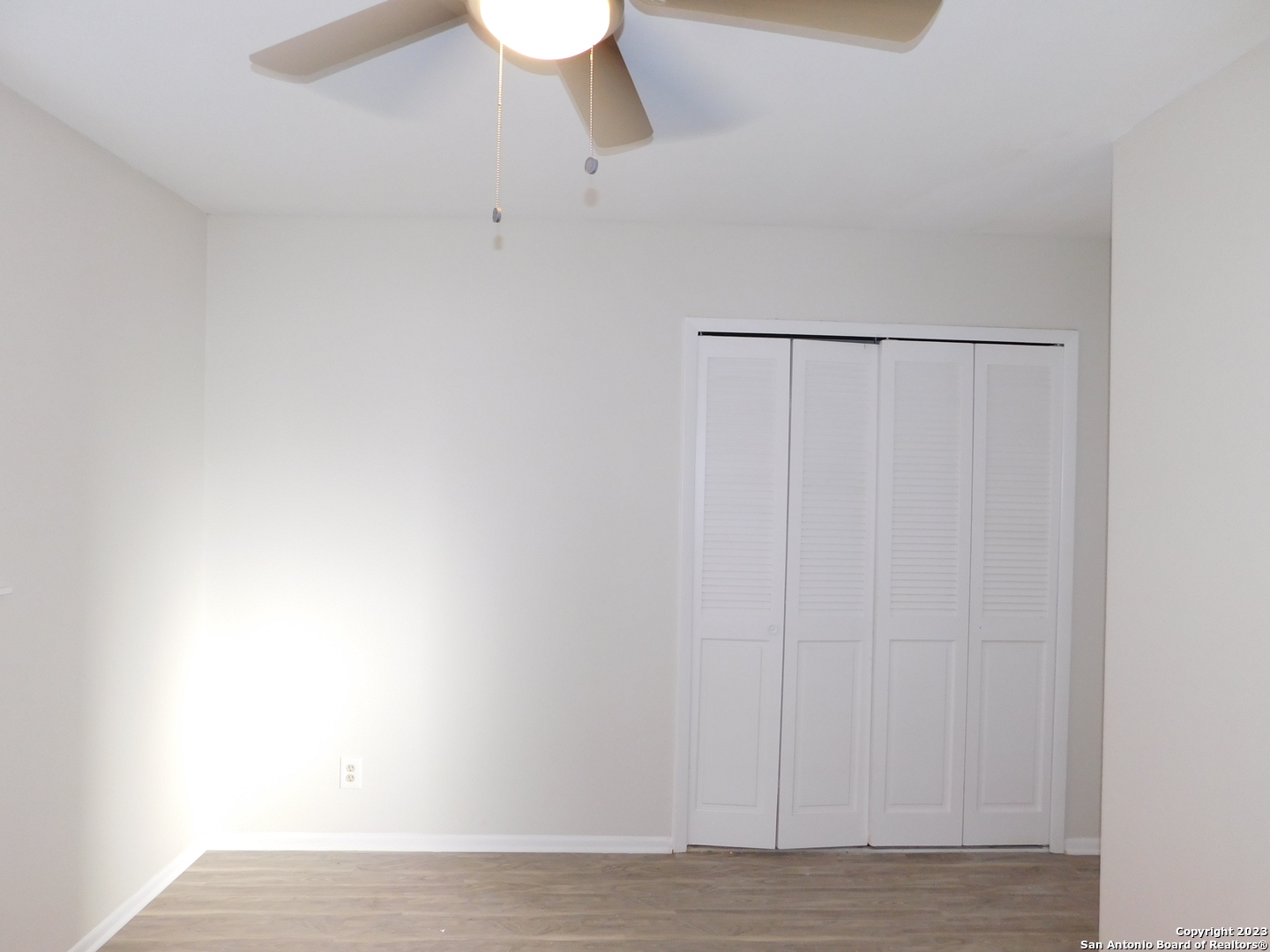 923 Spring Park Drive San Antonio, TX 78227 - Photo 18 of 30 a view of an empty room