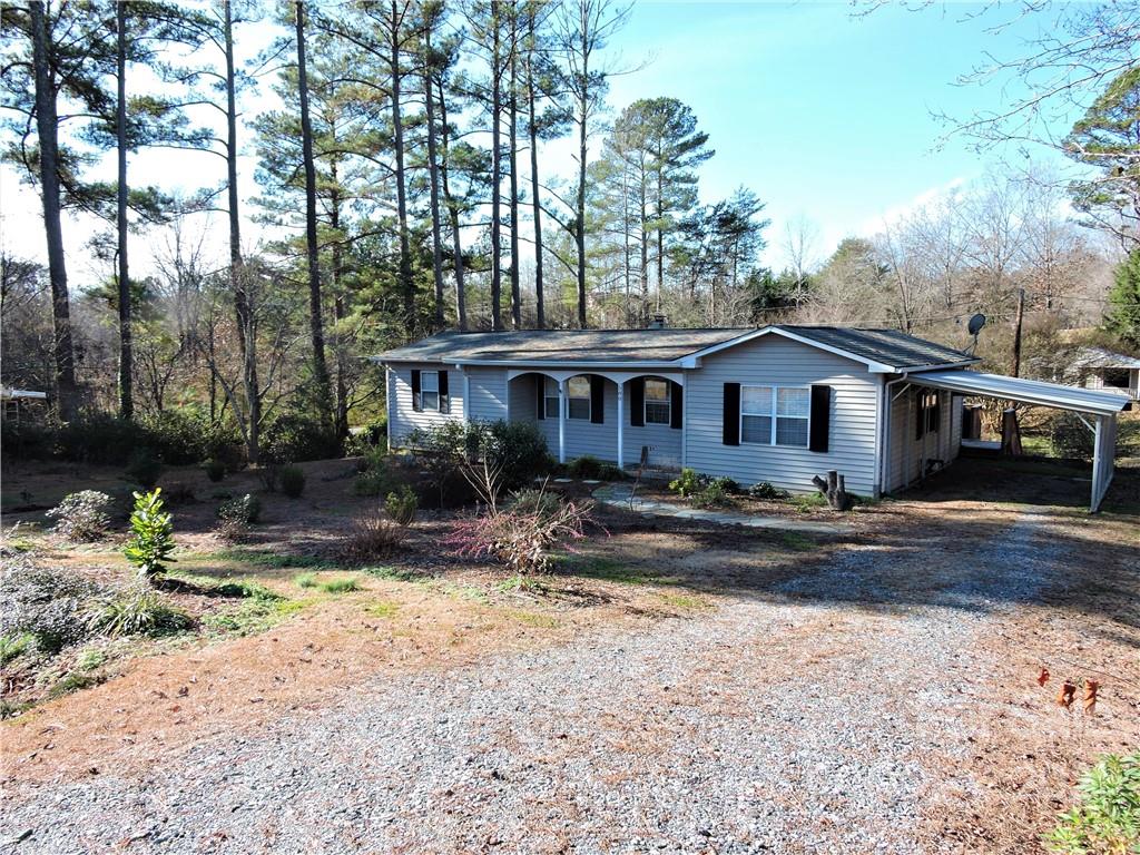 580 Edwards Street Rutherfordton, NC 28139 - Photo 3 of 26