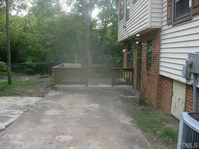 508 Rippling Stream Road Durham, NC 27704 - Photo 3 of 4 Gallery Image 3