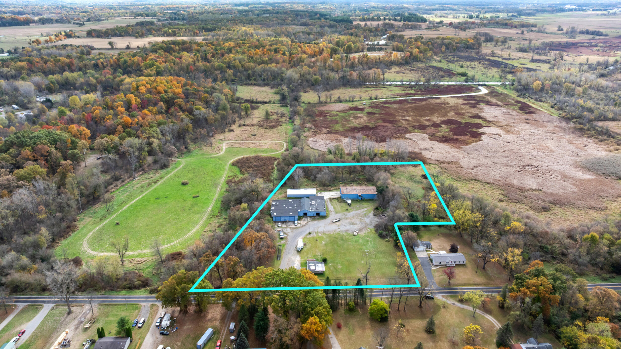 6501 Hawkins Road Jackson, MI 49201 - Photo 2 of 25 1_6501 hawlkins rd jackson mi (aerials)