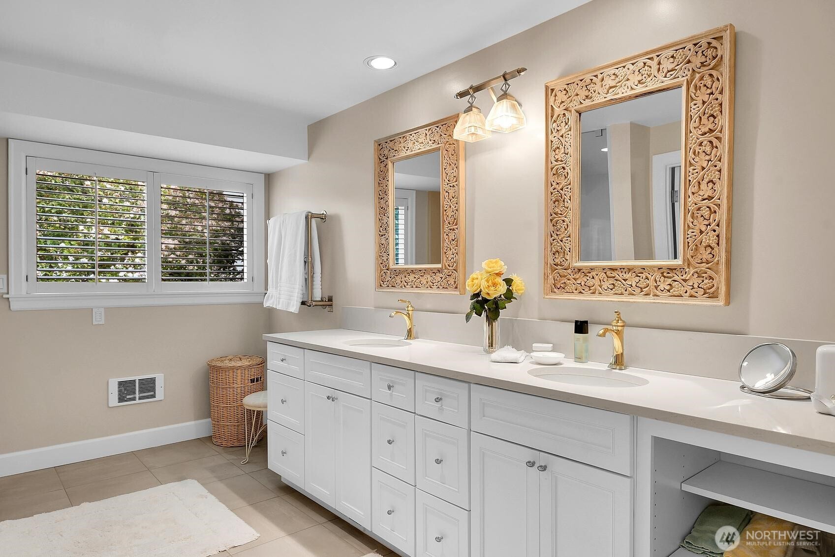 2209 38th Place East Seattle, WA 98112 - Photo 16 of 33