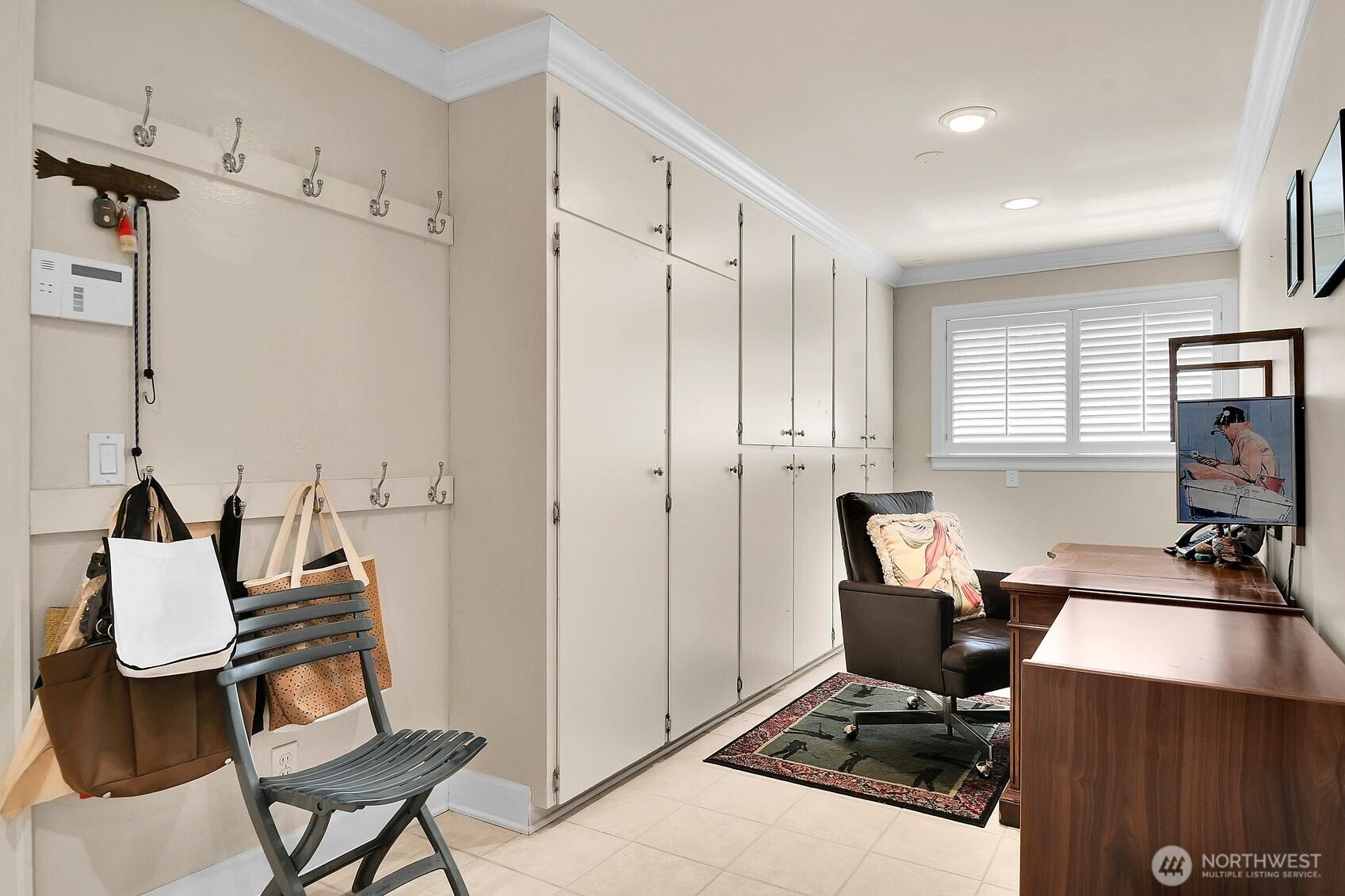 2209 38th Place East Seattle, WA 98112 - Photo 23 of 33
