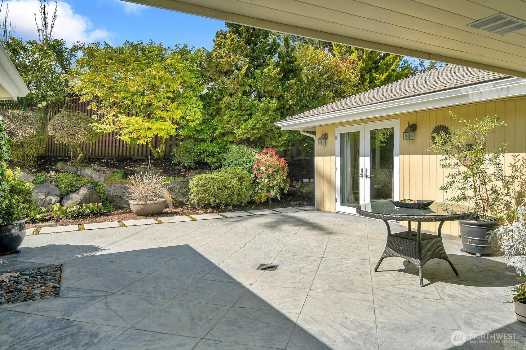 2209 38th Place East Seattle, WA 98112 - Photo 26 of 33