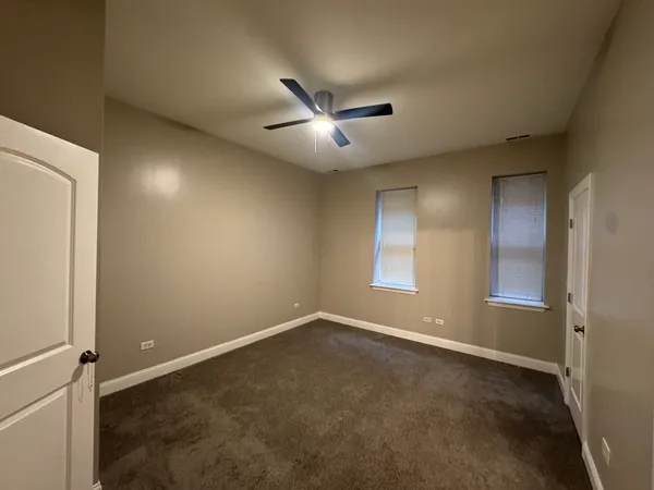 $2,000 | 4518 South Indiana Avenue, Unit 2, Chicago, IL 60653