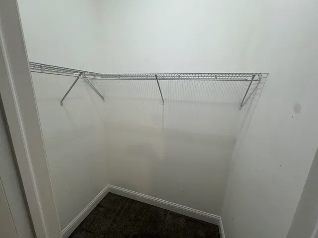 $2,000 | 4518 South Indiana Avenue, Unit 2, Chicago, IL 60653