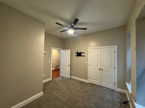 $2,000 | 4518 South Indiana Avenue, Unit 2, Chicago, IL 60653