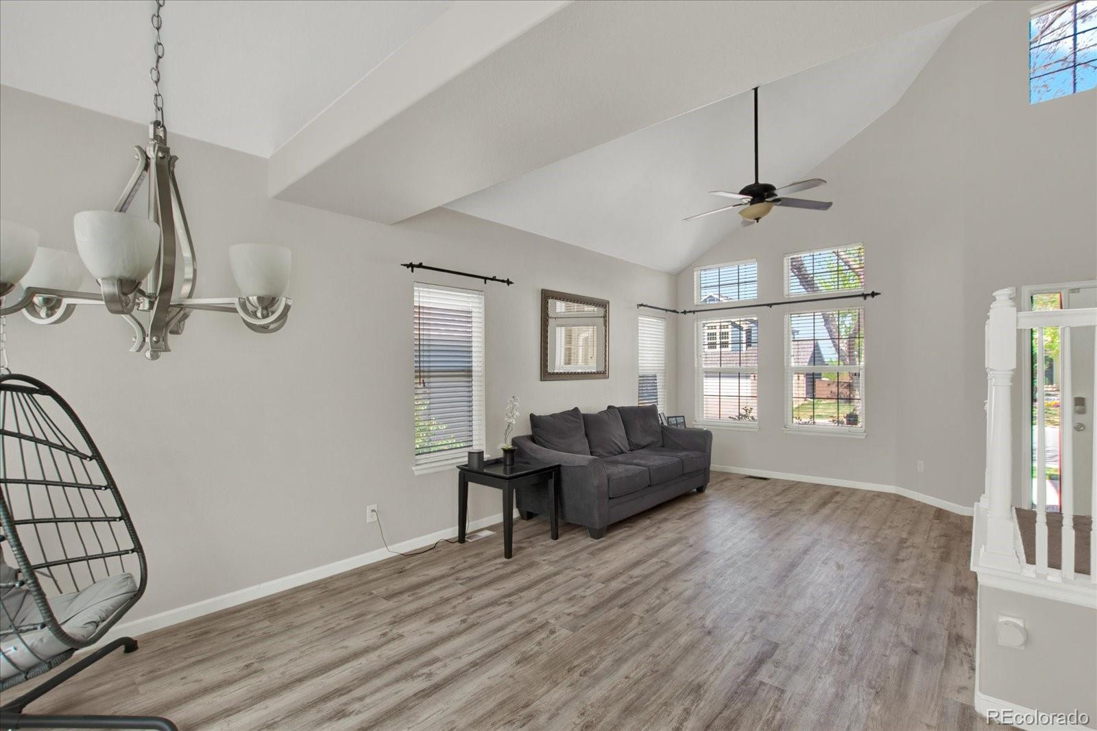 970 West Sage Sparrow Circle Highlands Ranch, CO 80129 - Photo 6 of 42